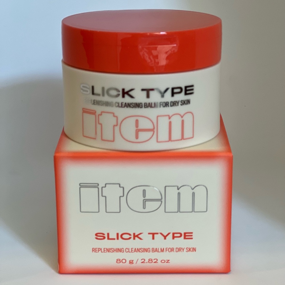 ITEM BEAUTY by Addison Rae Slick Type Cleansing Balm (Full Size 80 g / 2.82 oz)